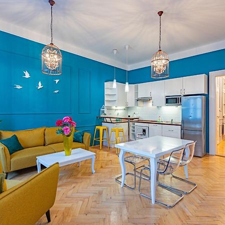 Colorful Wenceslas Square Apartment Praga Zewnętrze zdjęcie
