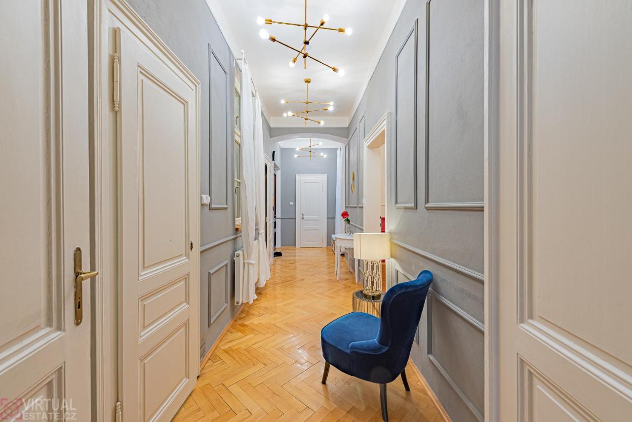 Colorful Wenceslas Square Apartment Praga Zewnętrze zdjęcie