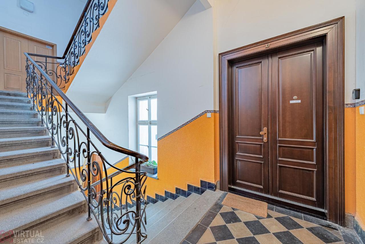 Colorful Wenceslas Square Apartment Praga Zewnętrze zdjęcie